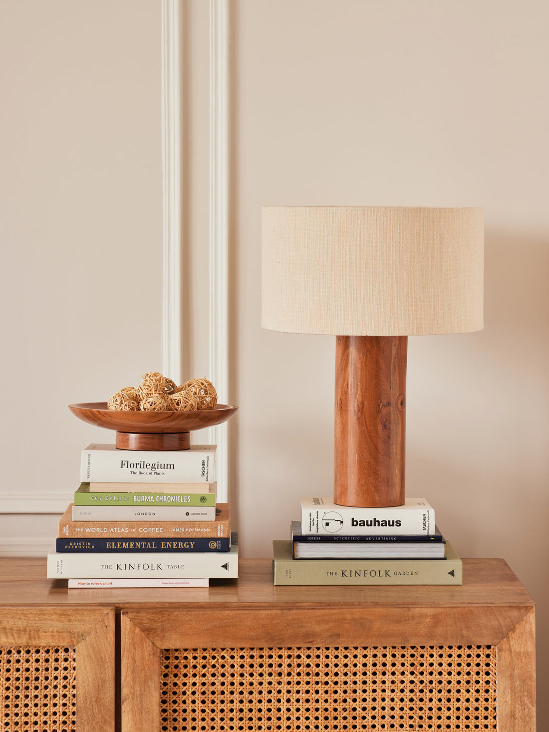 decorative table lamps made with acacia wood