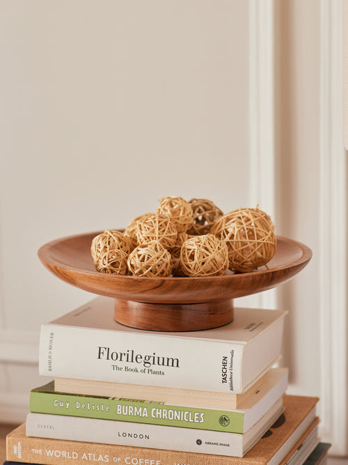 Raise Wooden bowl for Fruits