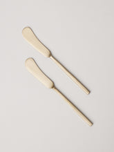 Taihi Butter Knives, Set of 2, Champagne Gold - Fleck