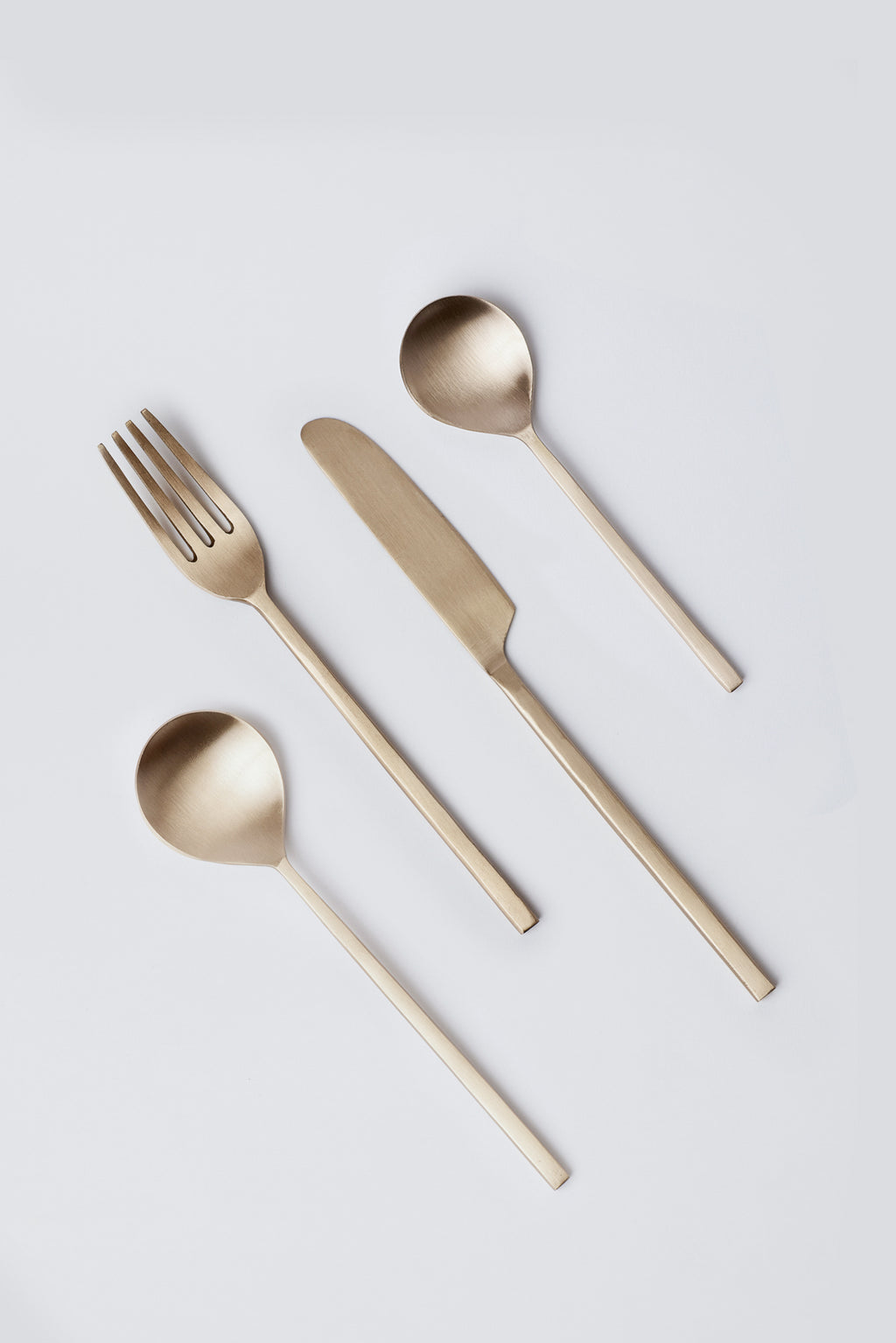 Taihi Champagne Gold Brass Cutlery Set - Fleck